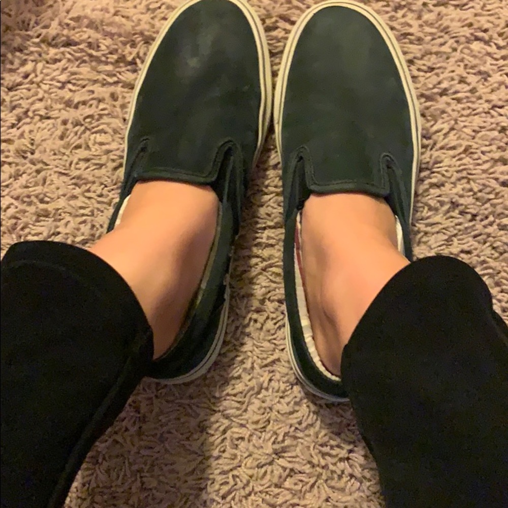 Sperry slip on’s